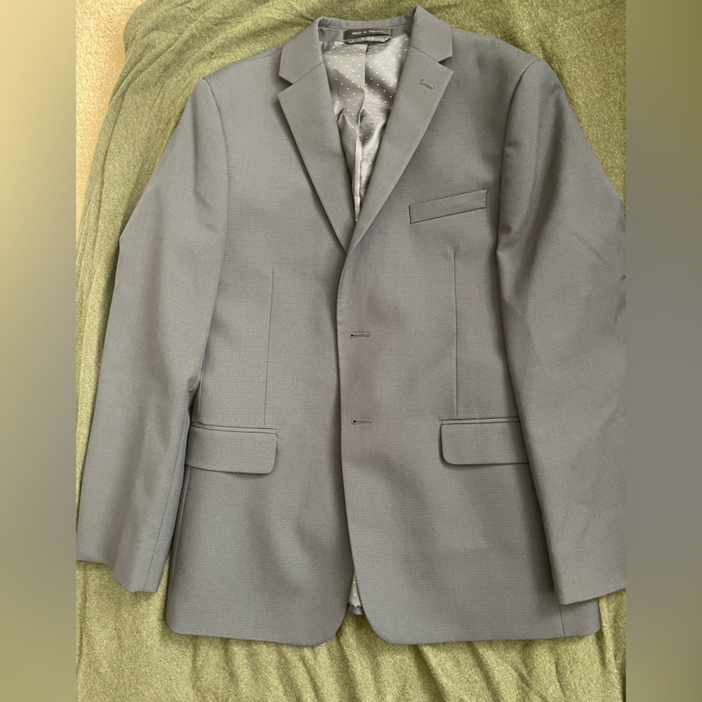 Elegant Gray Men's Blazer